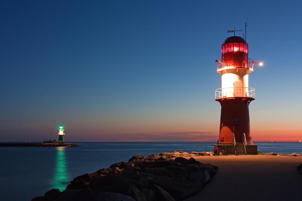 Ostseeblick, Direkt Am Alten Strom ロストック エクステリア 写真